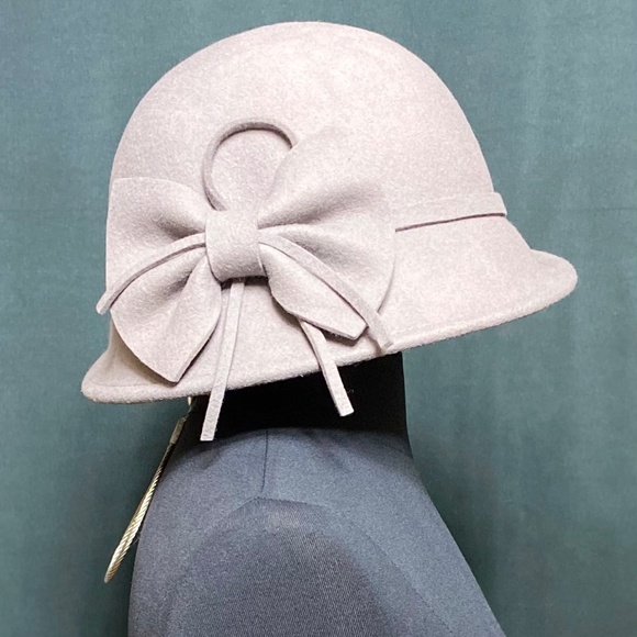 Vintage style wool felt cloche hat - Picture 4 of 5